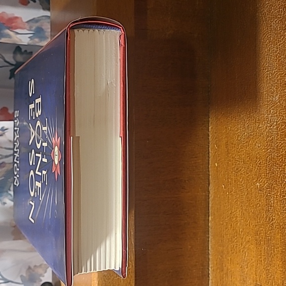 Out Of Print Copy The Bone Season Hardcover Book - Picture 5 of 6